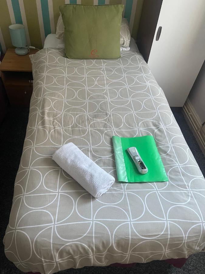Uk Travel & Hospitality Ltd Ta Canberra Hotel Blackpool Eksteriør bilde