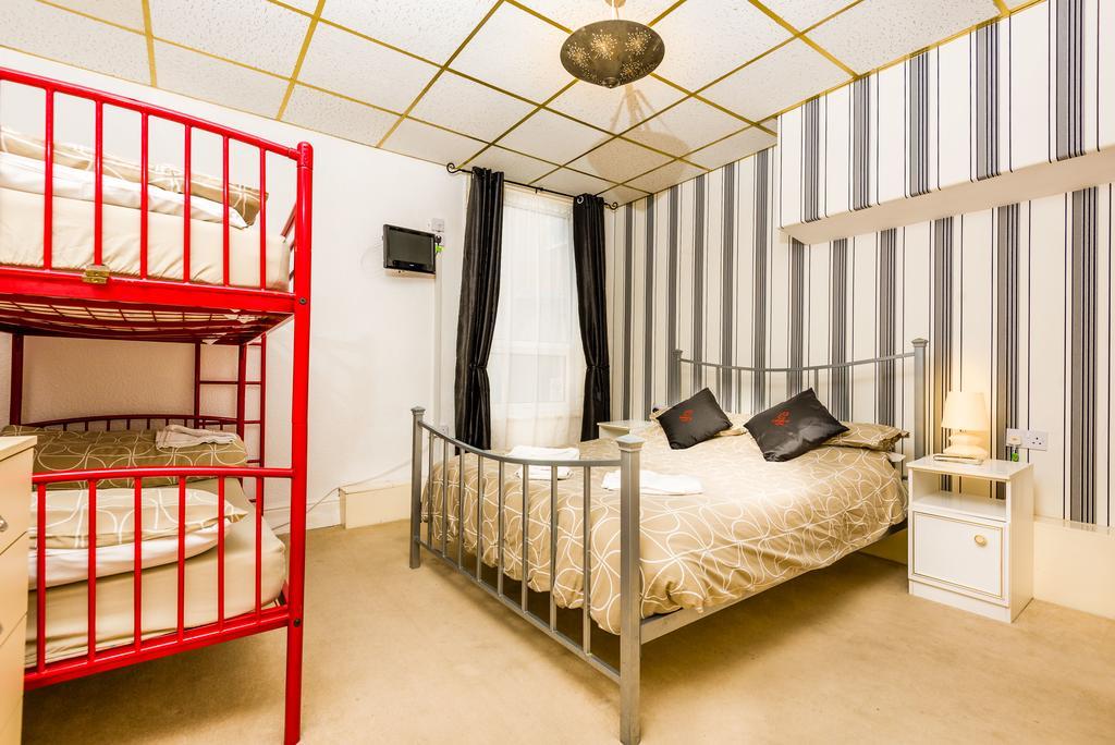 Uk Travel & Hospitality Ltd Ta Canberra Hotel Blackpool Eksteriør bilde